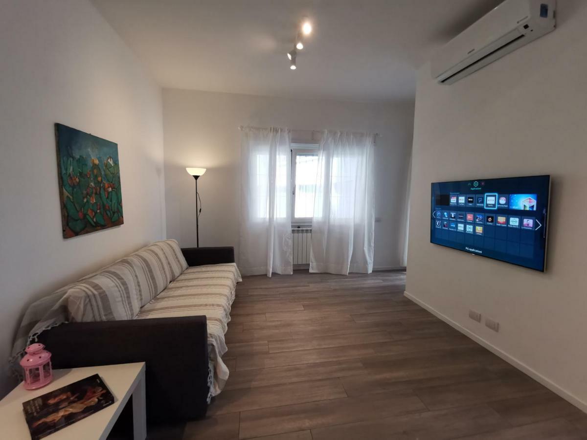 Cozy San Pietro Apartment Roma Ngoại thất bức ảnh